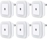Uigos LED Night Light Lamp with Smart Sensor Dusk to Dawn Sensor, Daylight White, 0.5W Plug-in, 6-Pack