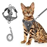 Wanheart cat Chest Harness and Leash, Anti-Escape Adjustable Soft mesh cat Leash and Chest Harness Set for All Types of Cats cat Vests (Grey, 11.02-16.5lb)