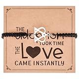 Kivosliv Adoption Bracelet for Celebration Mom Adoptive Family Women Day Symbol Ornament Gifts Foster Mom Jewelry