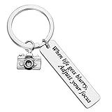 Dabihu Photographer Keychain Camera Jewelry Keychain When Life Gets Blurry Adjust Your Focus Keyring Inspirational Gift for Photographers Photo Club Gift Encouragement Photography Gifts