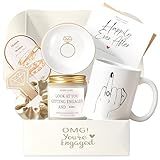 VKTASIMK Engagement Gifts for Couples, Gift for Newly Engaged Couples, Ring Finger Coffee Mug Set, Engagement Gifts for Her, Women, Best Engaged Gift Set