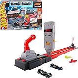 Hot Wheels Racing Formula 1 Toy Car Track Set, Race The 2 1:64 Scale Die-Cast Officially Licensed F1 Vehicles on Side-by-Side Track, Grid Start